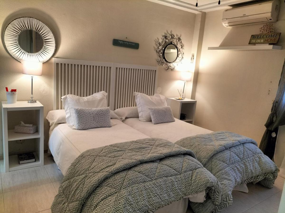 Apartamentos Flamenco B&B Севиля Екстериор снимка